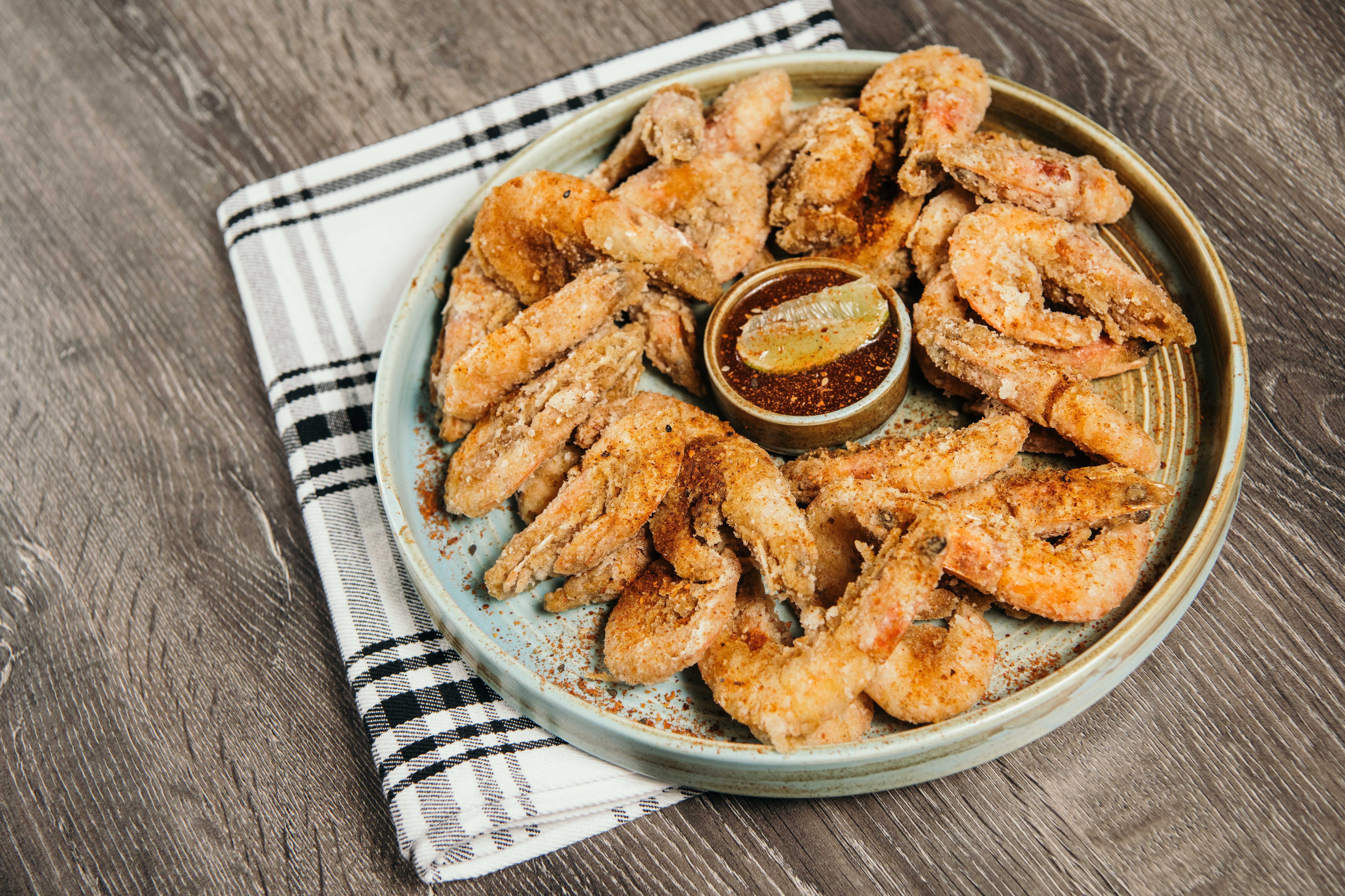 Пивные креветки фри с тайским чили