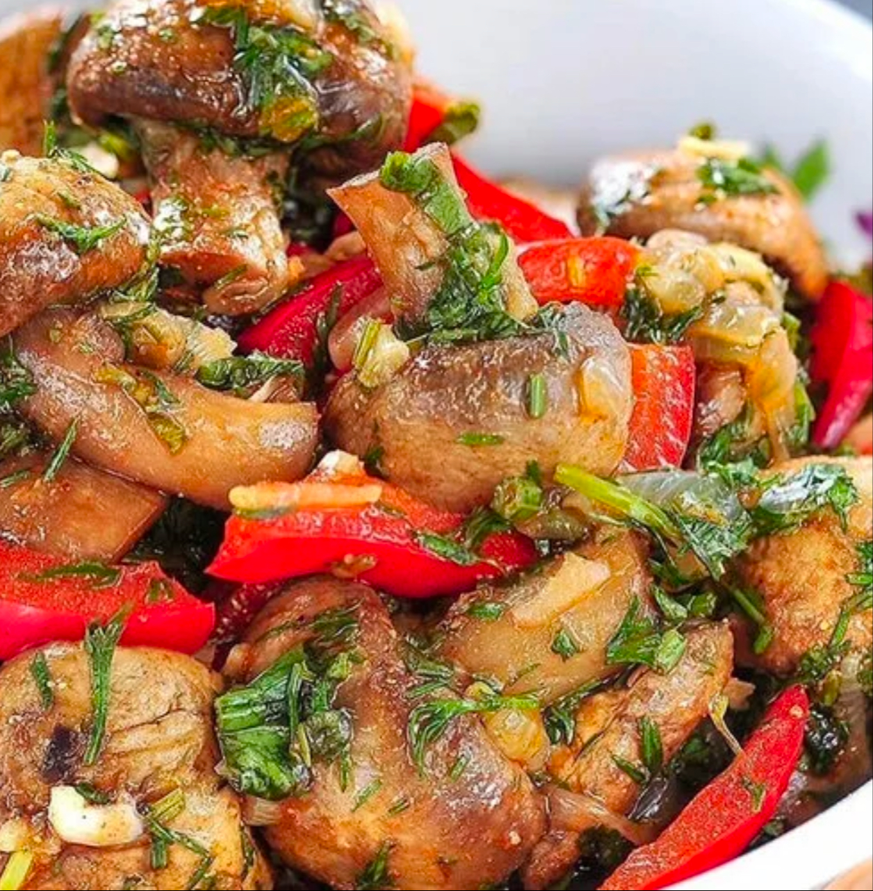 Шампиньон по -тайски 