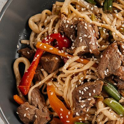 Wok со свининой по-тайски (пшеничная)