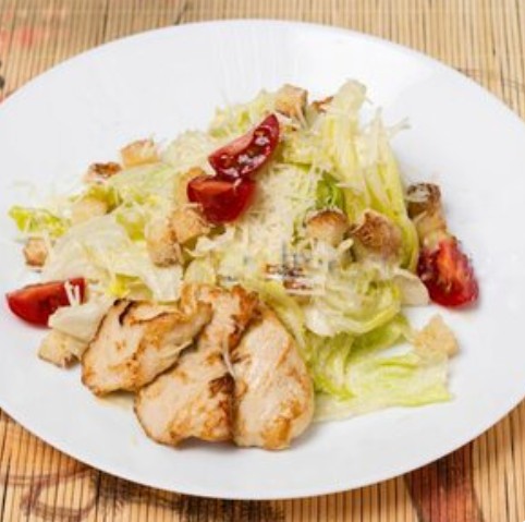 Цезарь с курицей