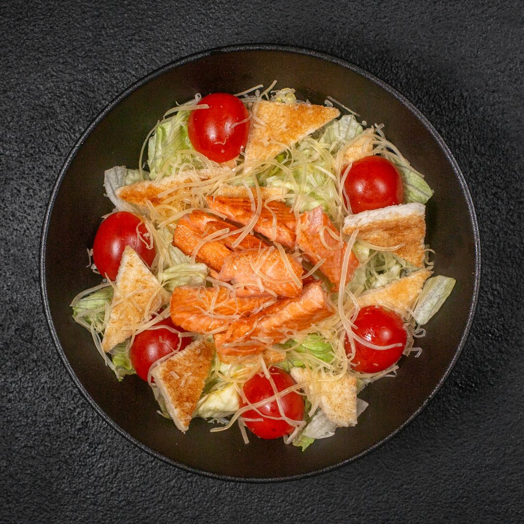 Цезарь с лососем