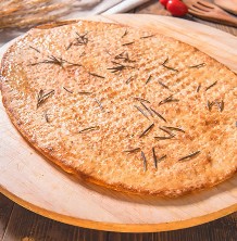 Фокачча с чесночным маслом и розмарином