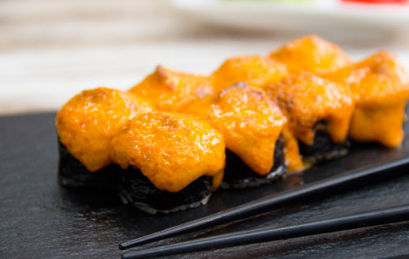 Горячий лосось