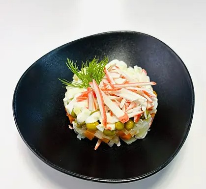 Салат Простенький с краб. палочками