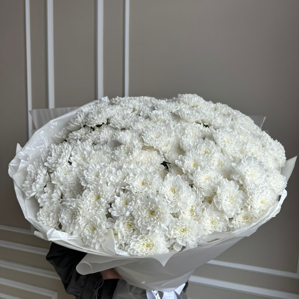 Букет из 51 хризантем (предзаказ)