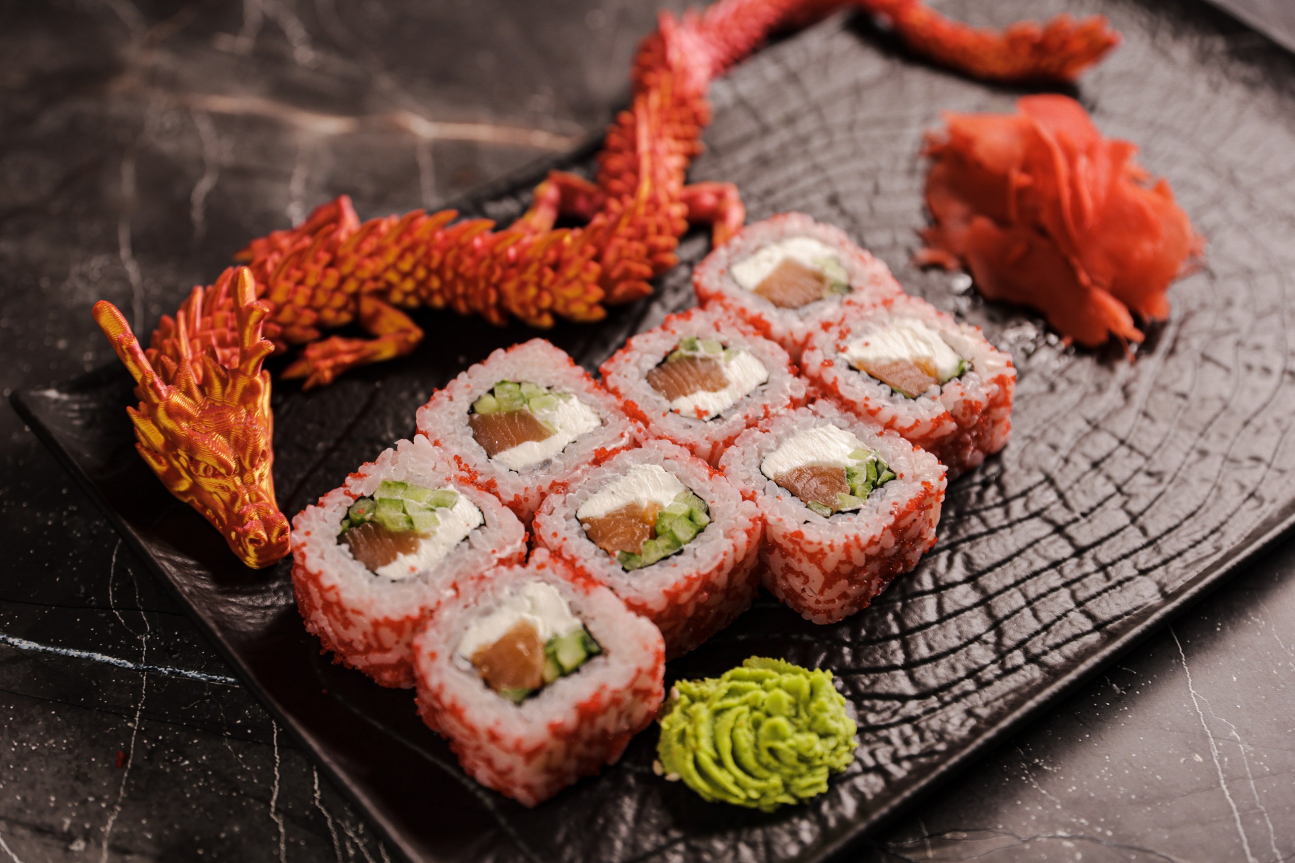 Калифорния с лососем