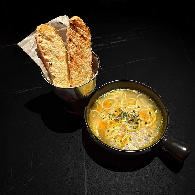 Куриный суп лапша