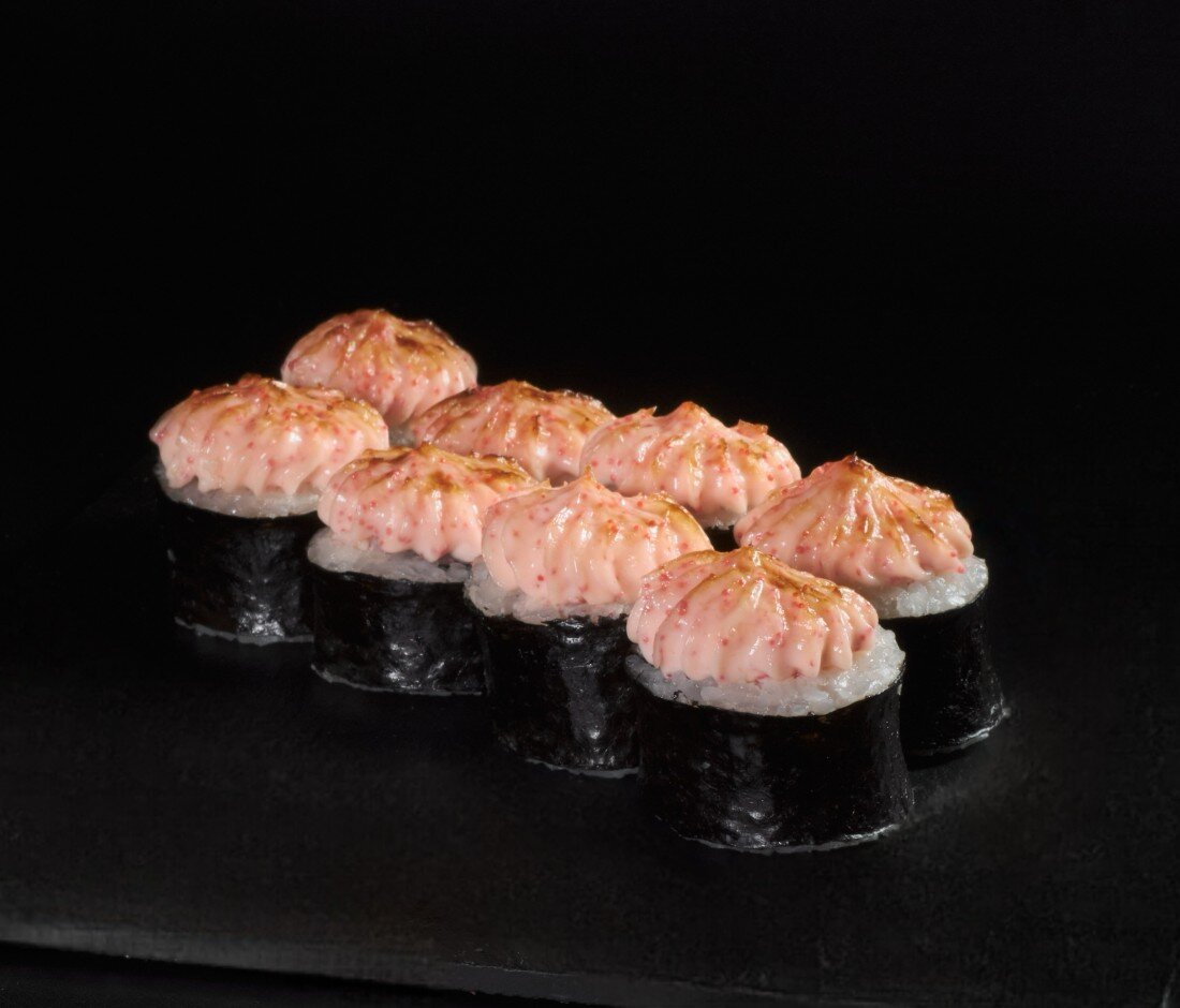 Запеченный ролл с хрустящей креветкой 362г