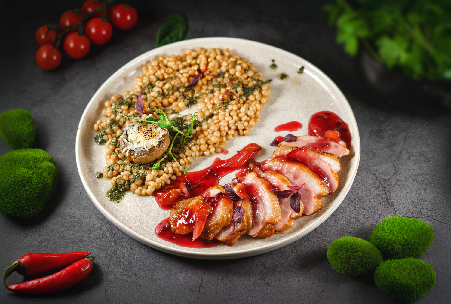 Утка с Портобелло.