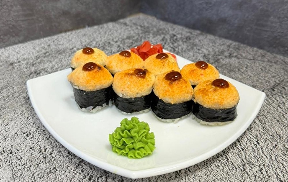 Запечённый ролл с креветкой