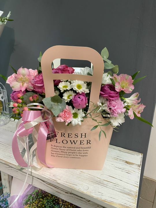 Очень красивая и ароматная сумочка