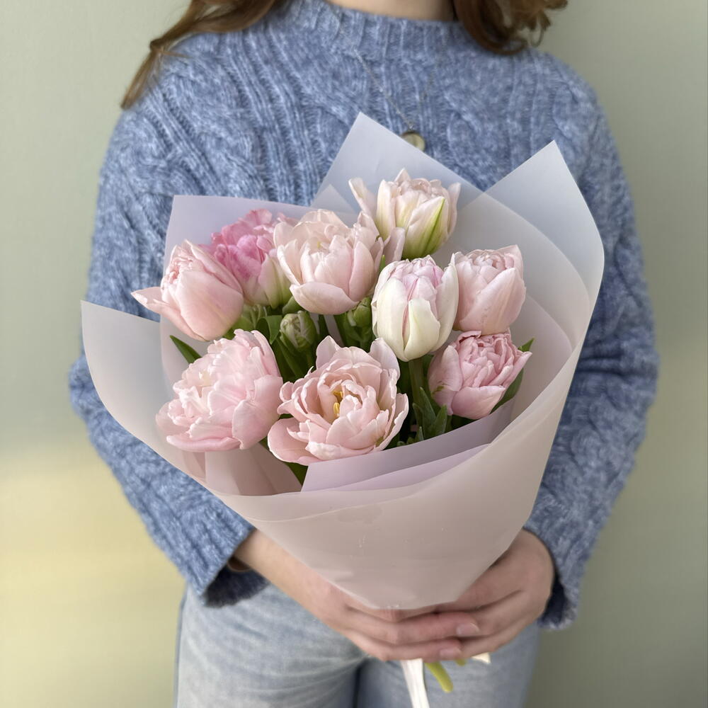 Розовые пионовидные тюльпаны 9