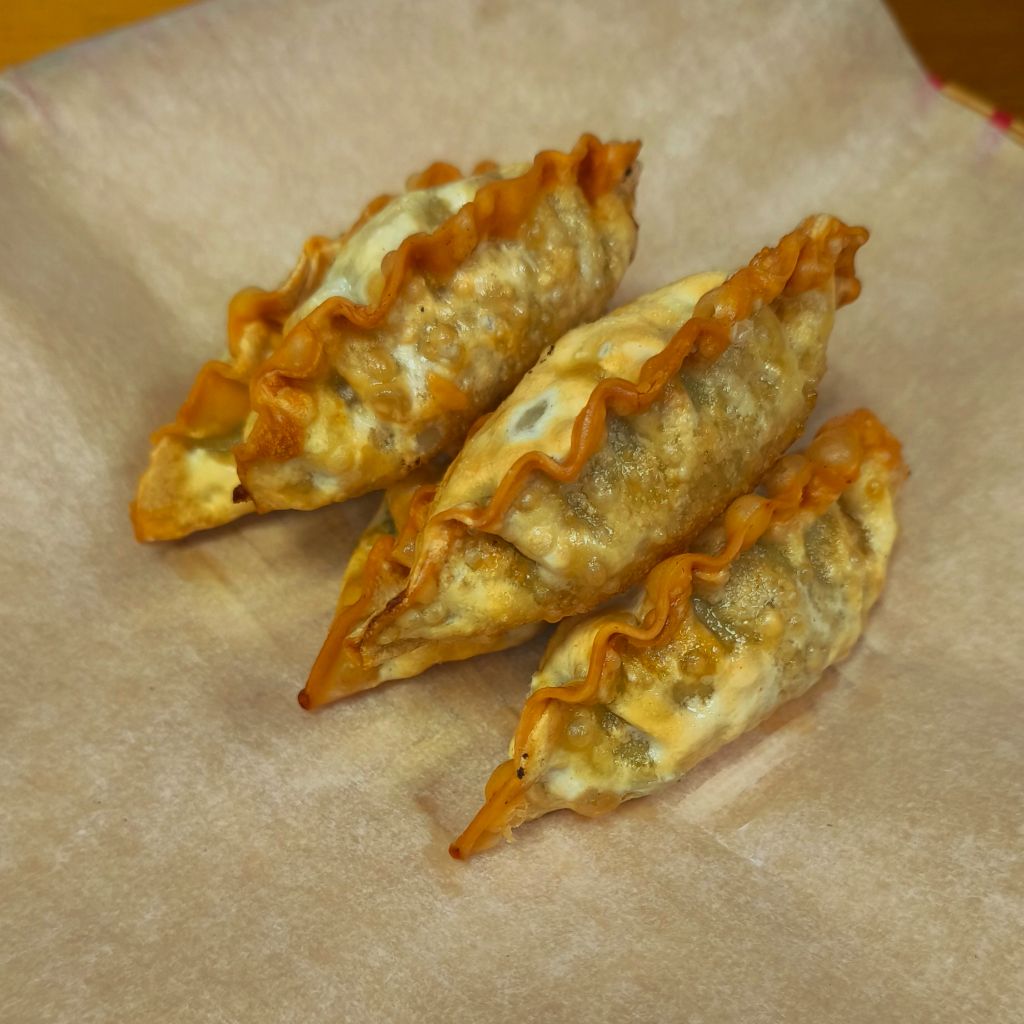Гёдза с курицей и овощами