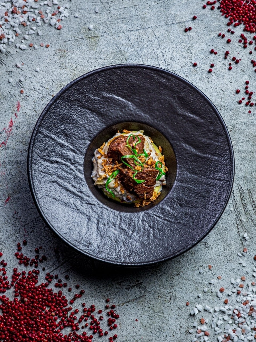 *Пюре с щекой и грибами