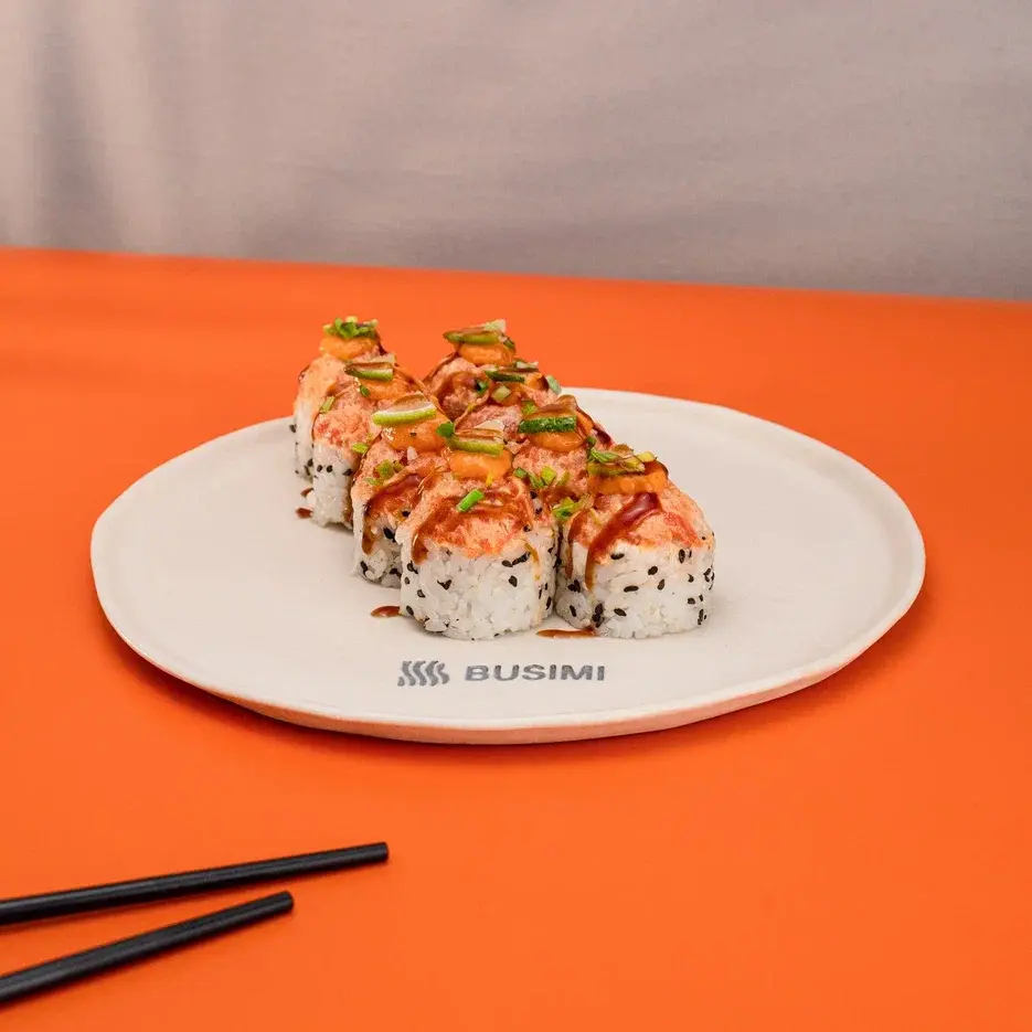 Ролл Том Ям