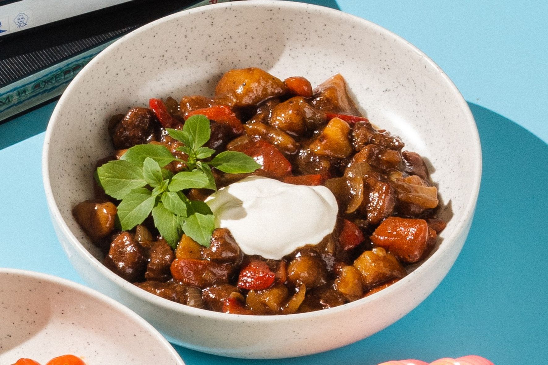 Жаркое из свинины и овощей