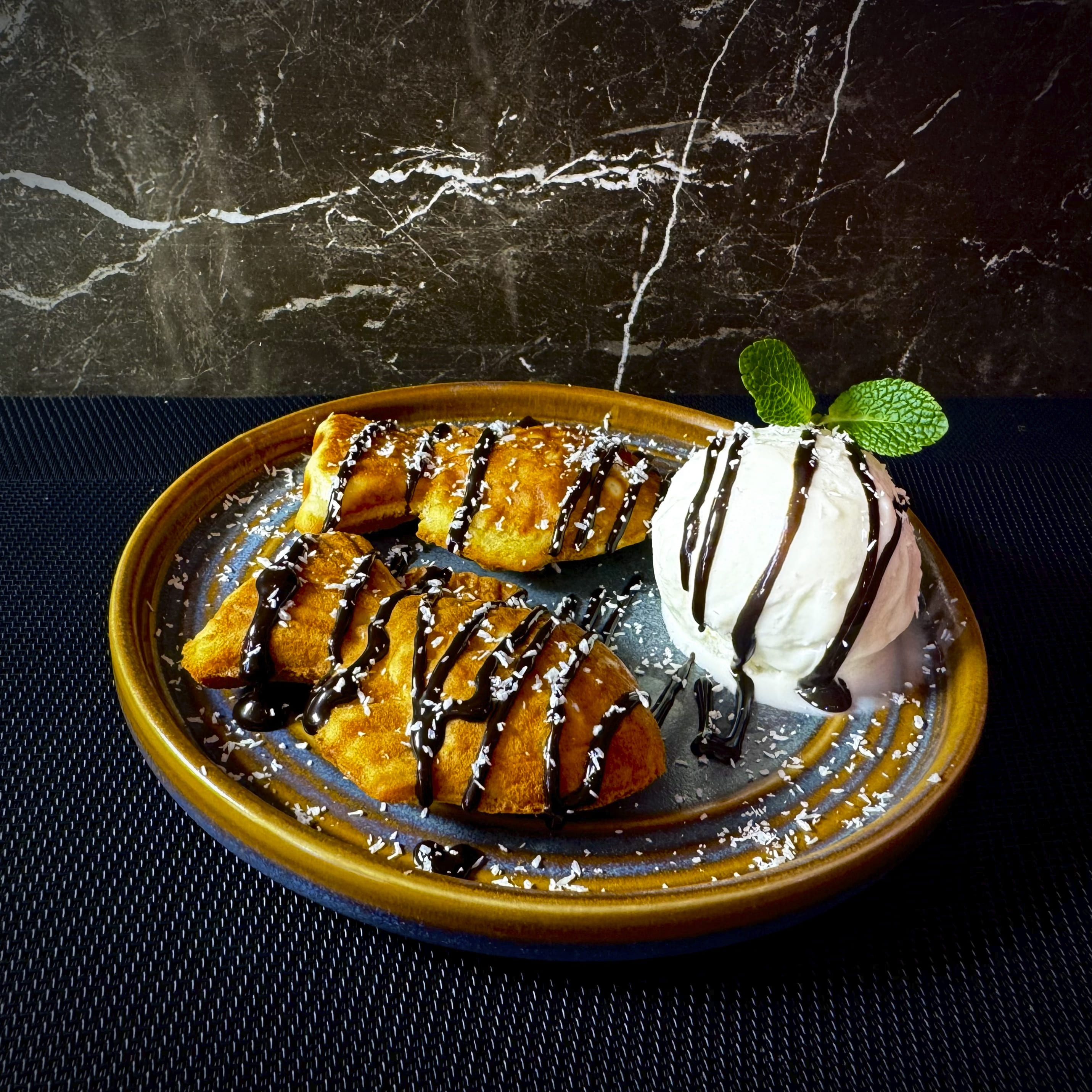 Пара рыбов с нутеллой