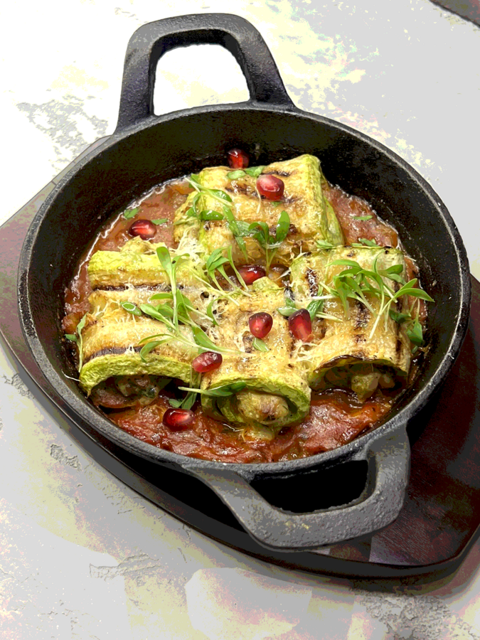 Кабачки запеченые с вешенками и курочкой