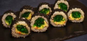Ролл вегетарианский с чукой