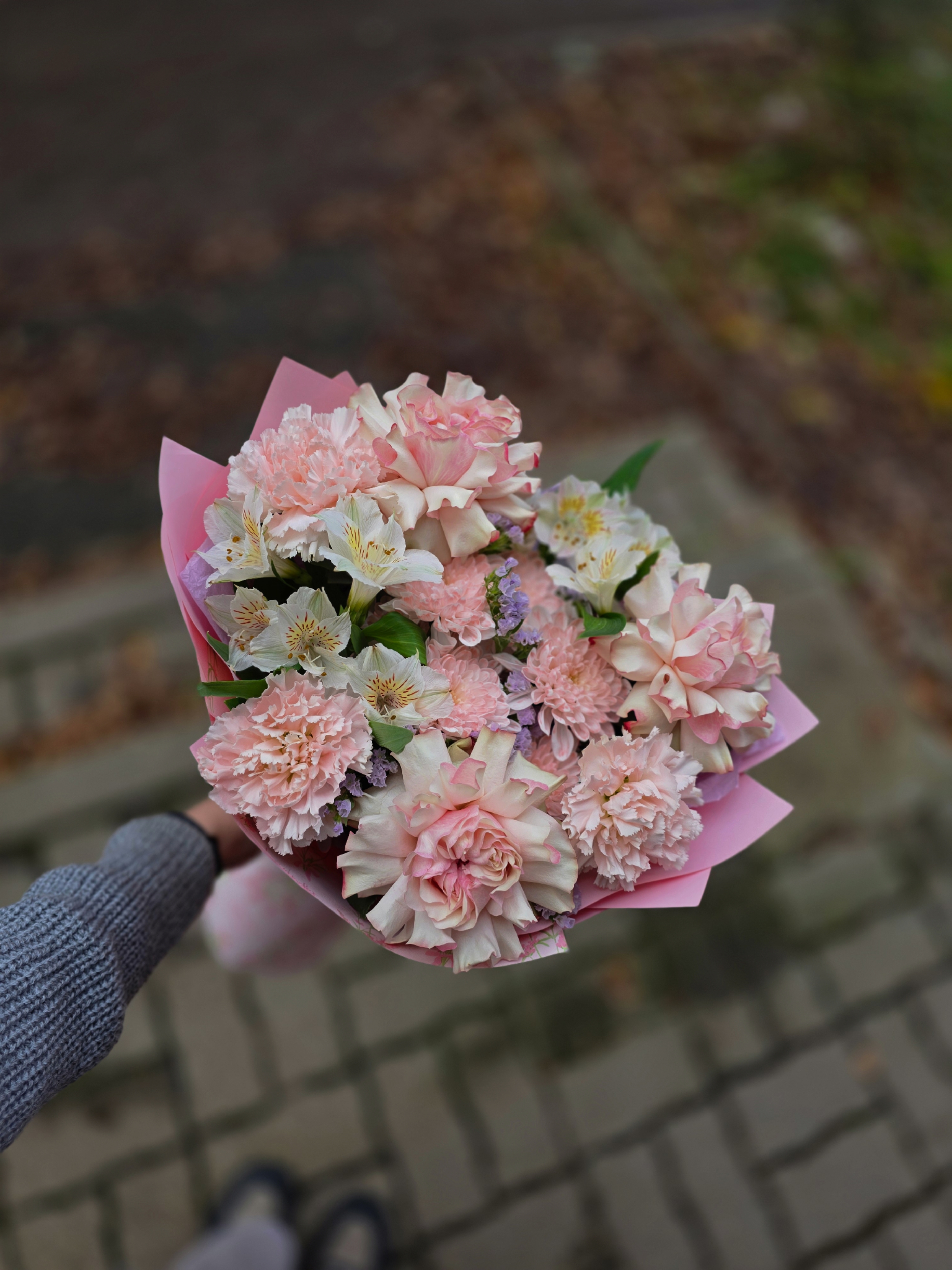 Пышный нежный букет