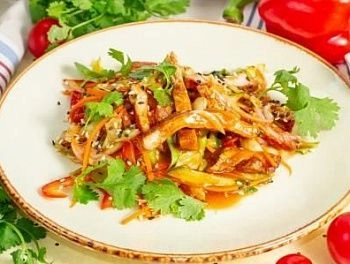 Салат с индейкой