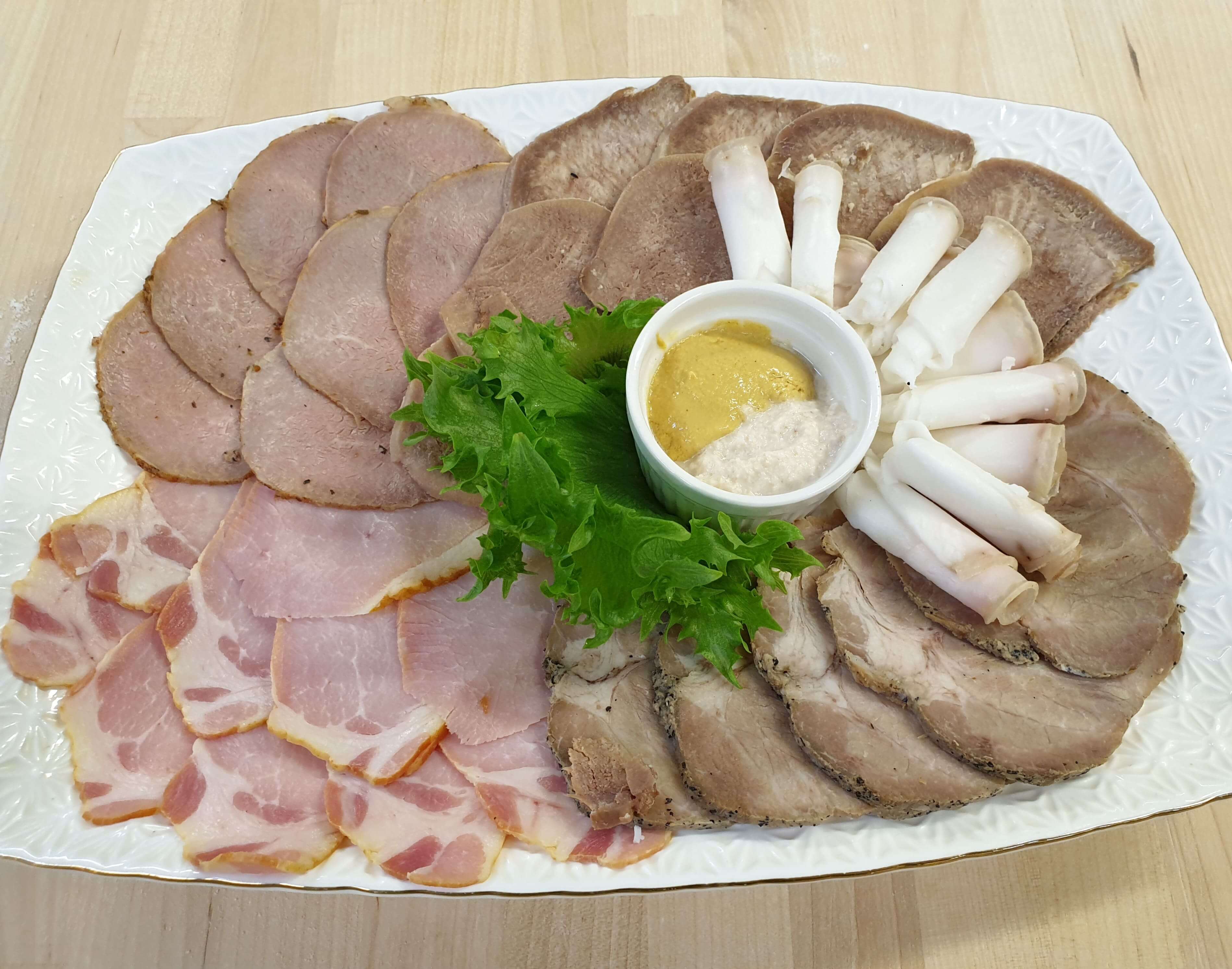 Мясное изобилие