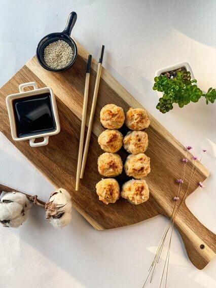 Запечённый ролл с креветкой