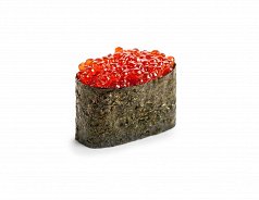 Гункан с красной икрой