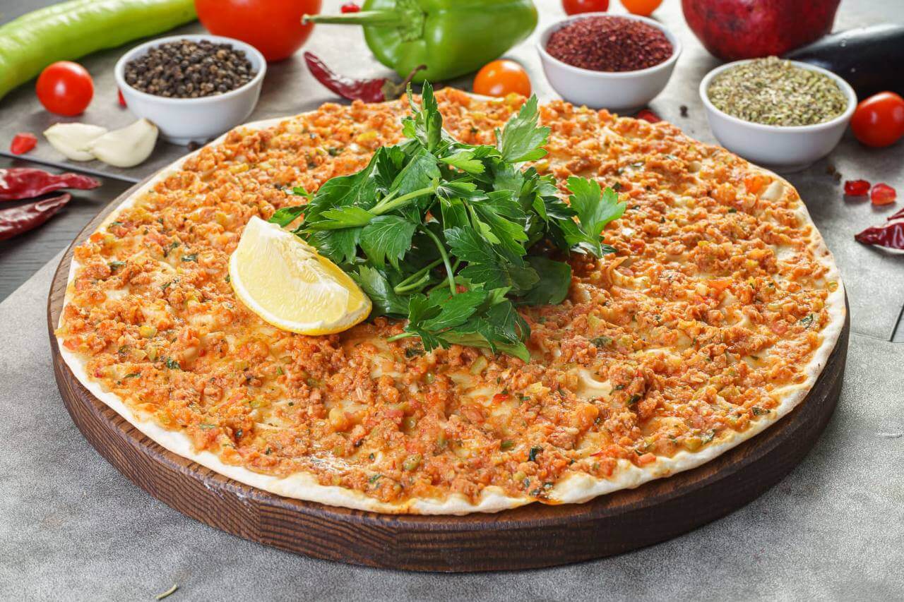 Лахмаджун классик