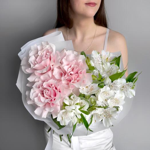 Нежный букет розовая французская роза