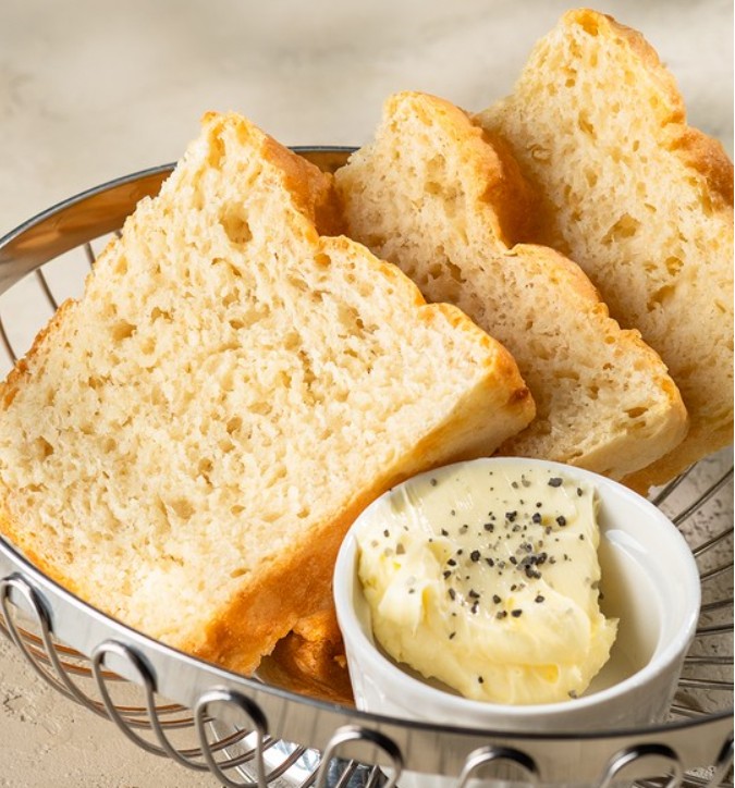 Хлеб с маслом