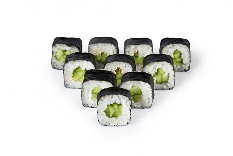 Ролл с огурцом и кунжутом 10 шт.