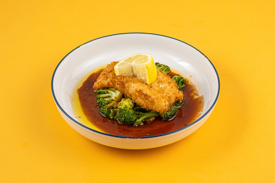 Хрустящая треска с брокколи