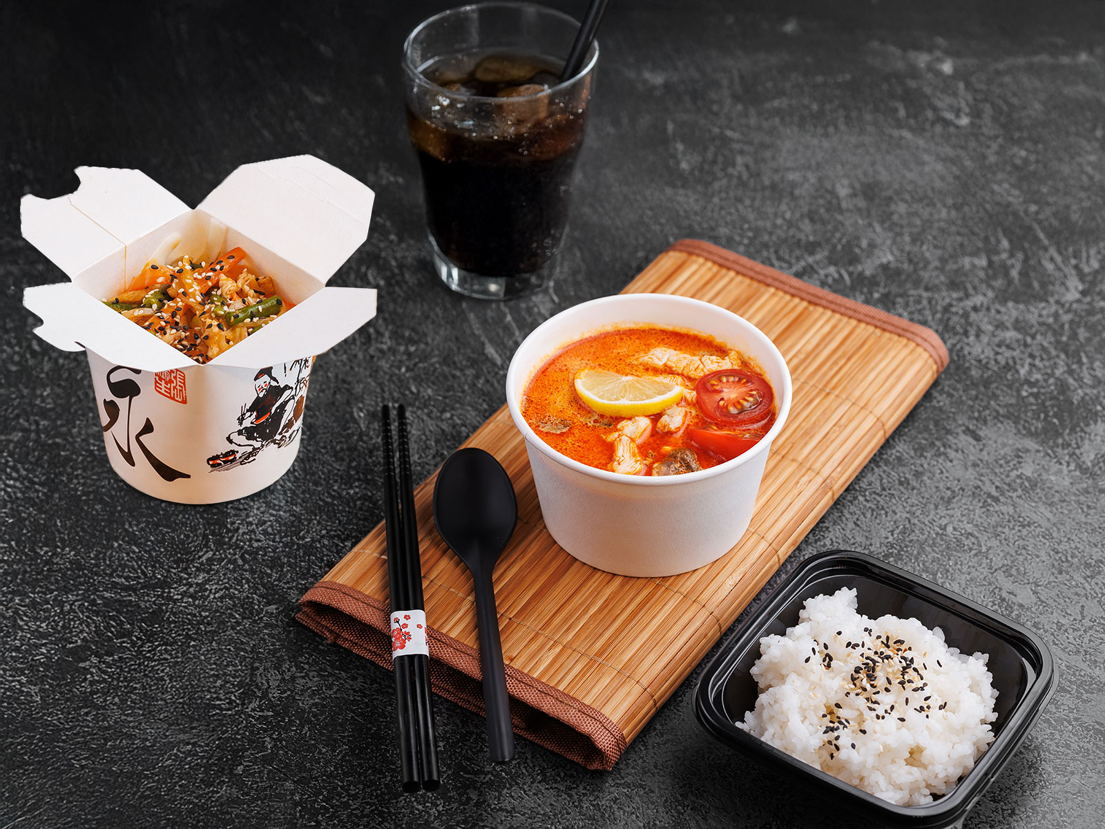 Том-ям с курицей, курица в соусе терияки, "любимый" кола