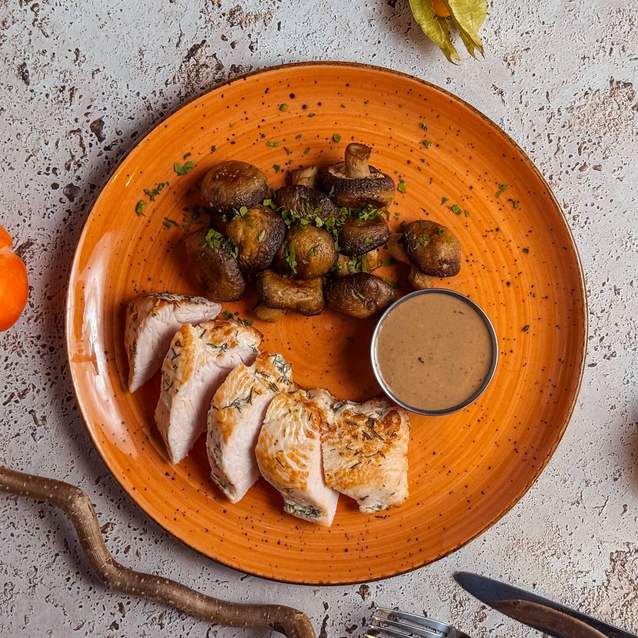 Стейк из индейки с шампиньонами