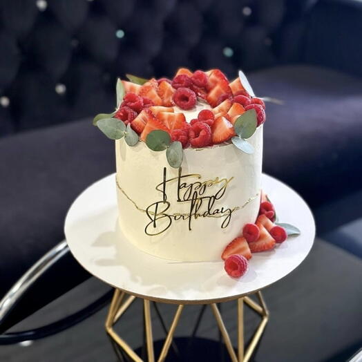 Торт на день рождения