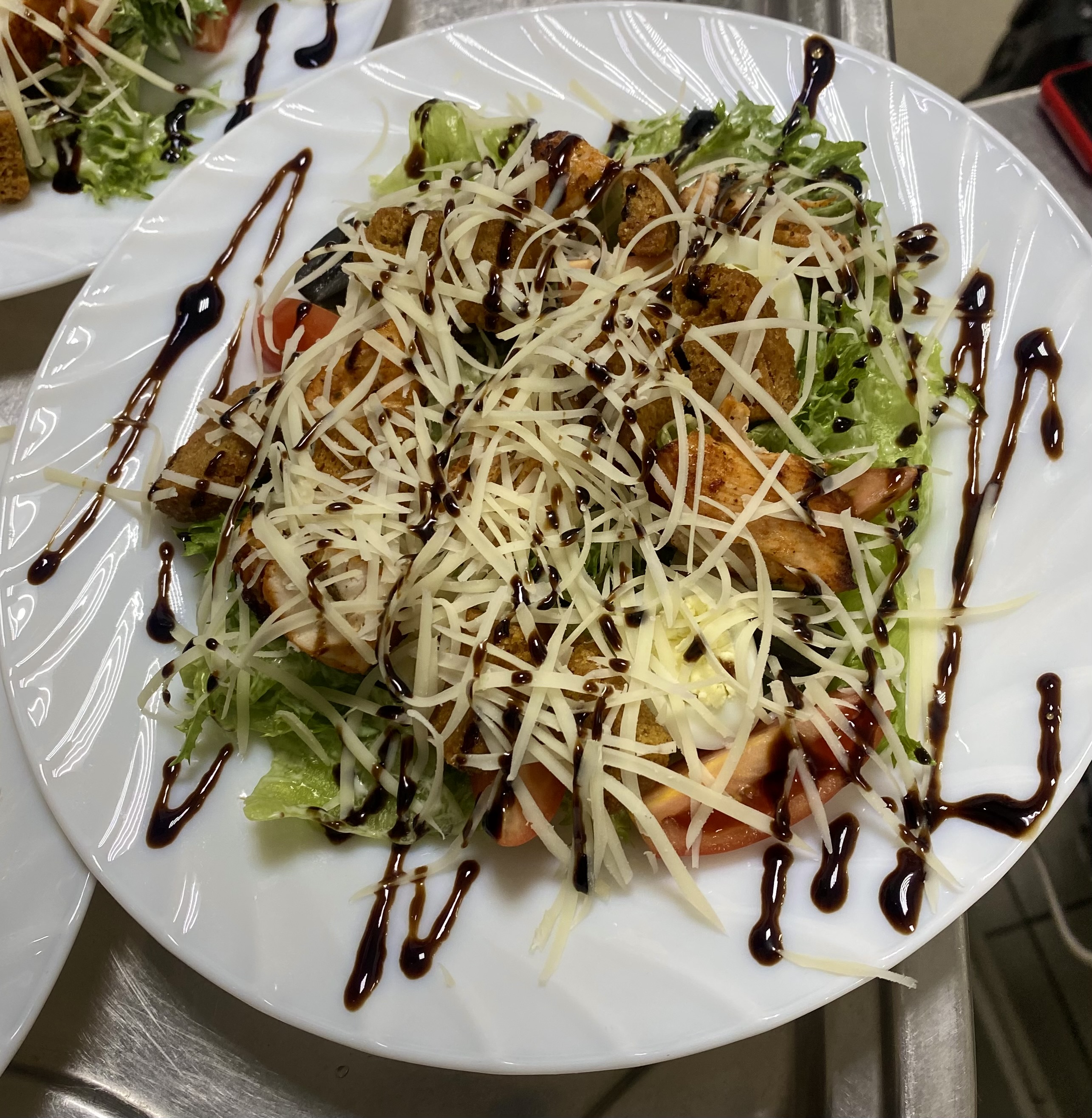 Цезарь с курицей