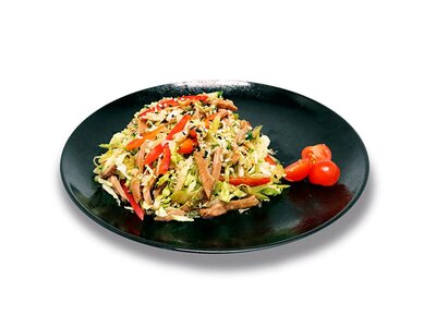Салат из телятины с овощами
