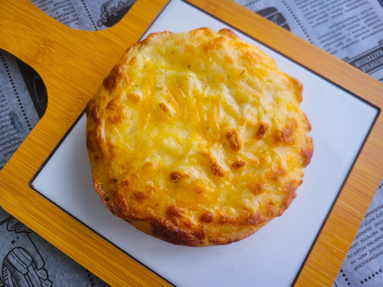 Сырная лепешка