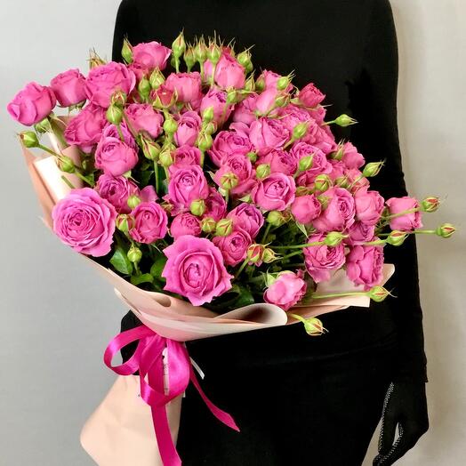 Букет пионовидных кустовых роз Баблз