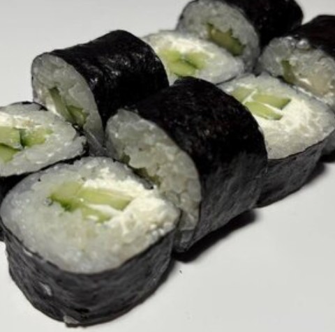Маки Сливочный огурец