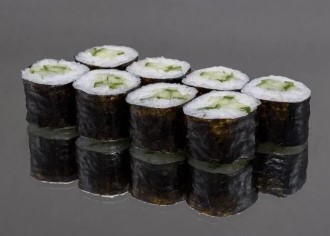 Мини-ролл с огурцом