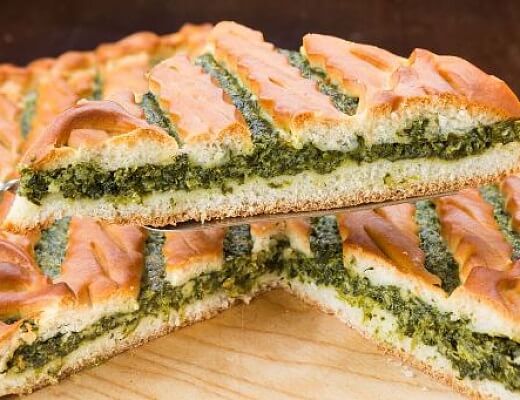 Пирог вегетарианский с рисом и шпинатом