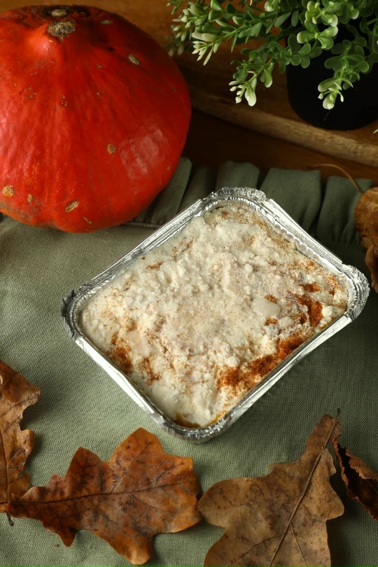 Тыквенная запеканка с творогом и клюквой