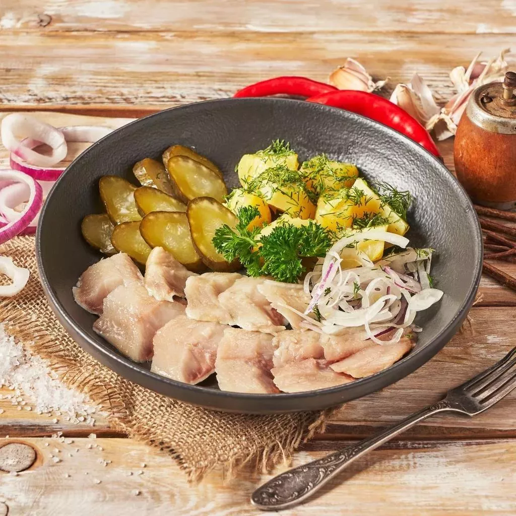 Сельдь с картофелем