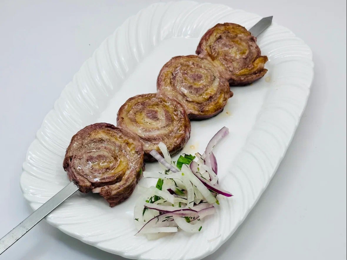 Рулет из говядины и курдюка