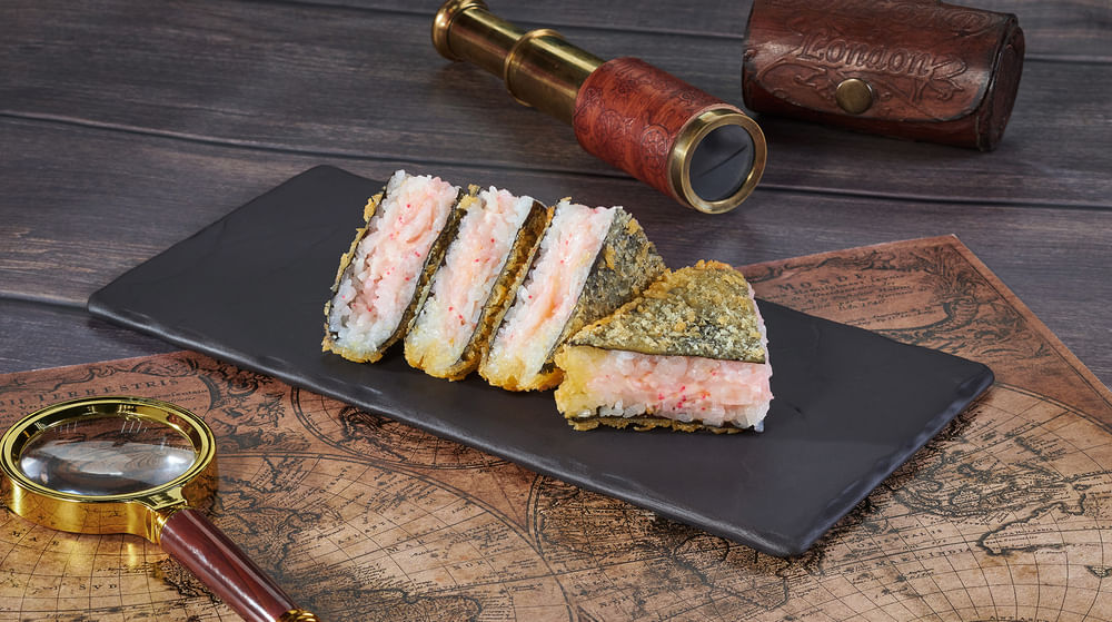 Японский сэндвич с креветкой