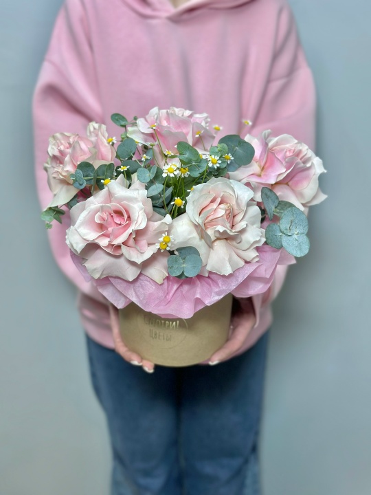 Коробка с французскими розами «Крафт»