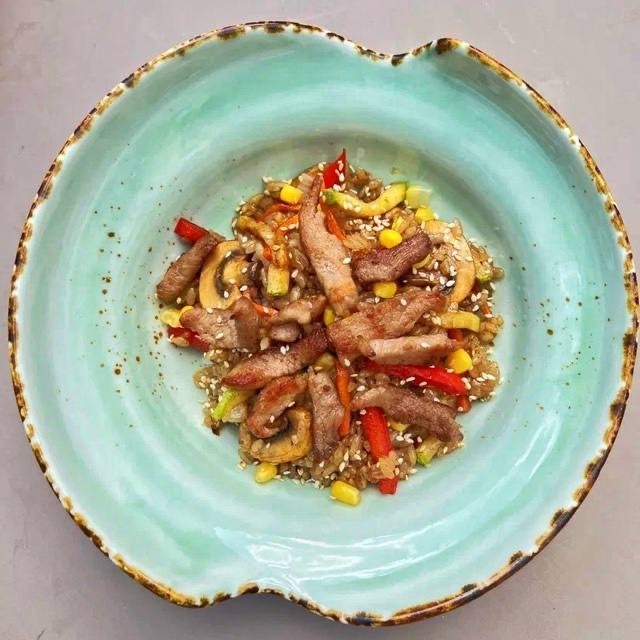 Тяхан со свининой