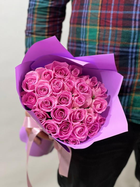 Букет 25 розовых Роз (АФ)